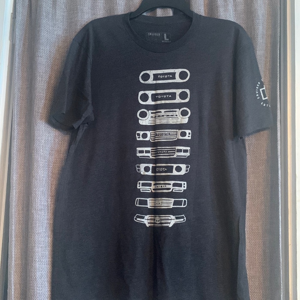 Men’s Toyota T-shirt